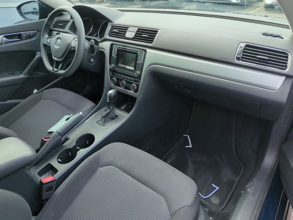 2018 Volkswagen Passat 2.0T S