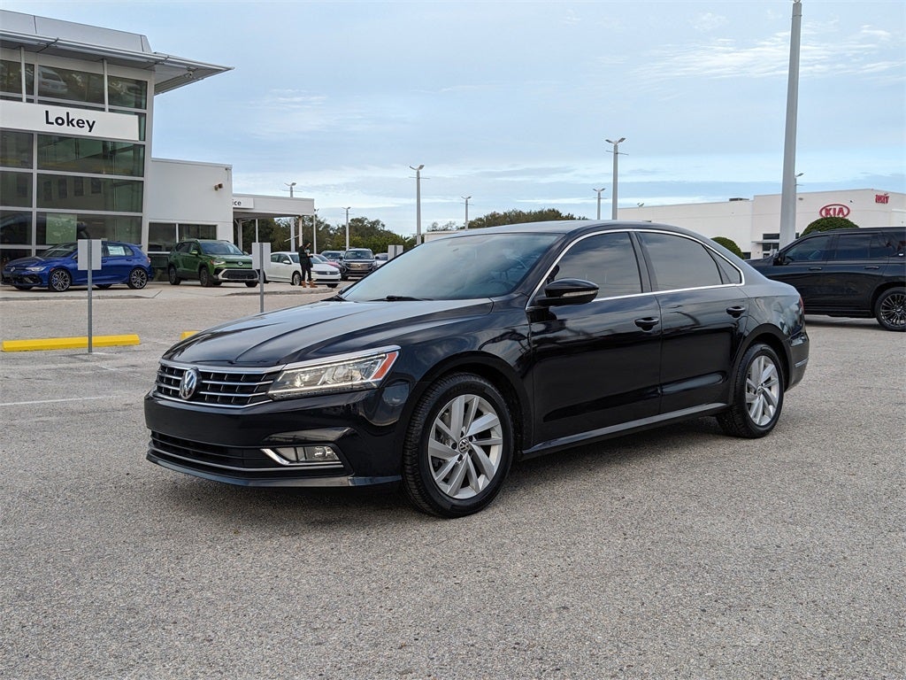 2018 Volkswagen Passat 2.0T SE w/Technology w/Technology