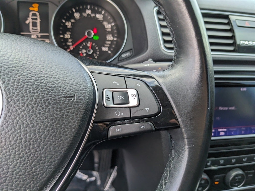 2018 Volkswagen Passat 2.0T SE w/Technology w/Technology
