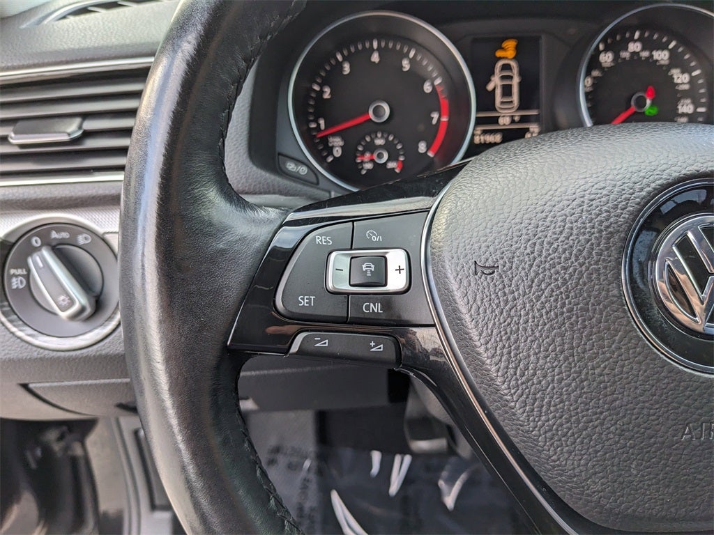 2018 Volkswagen Passat 2.0T SE w/Technology w/Technology