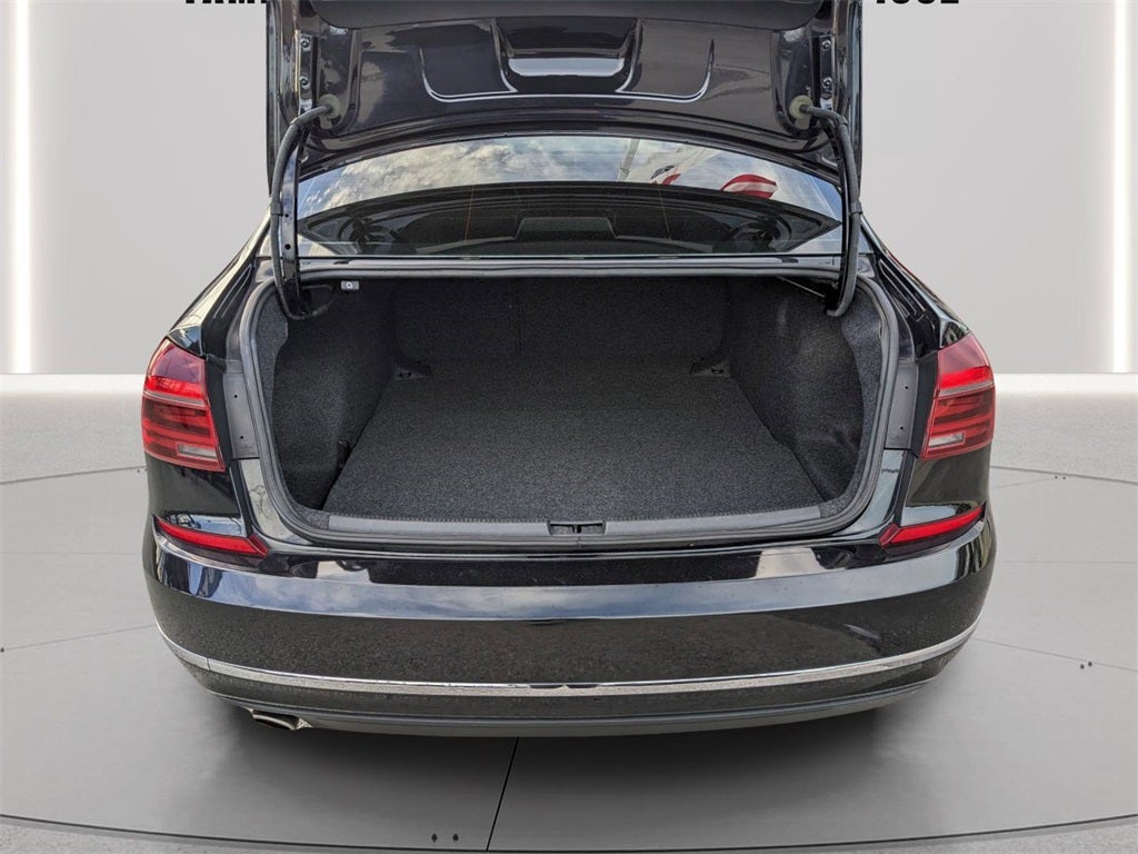 2018 Volkswagen Passat 2.0T SE w/Technology w/Technology