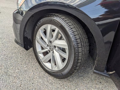 2018 Volkswagen Passat 2.0T SE w/Technology w/Technology