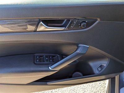 2021 Volkswagen Passat 2.0T R-Line