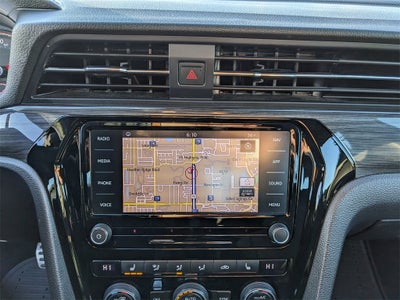 2021 Volkswagen Passat 2.0T R-Line