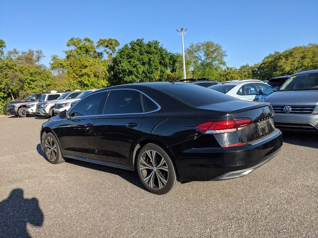 2022 Volkswagen Passat 2.0T SE