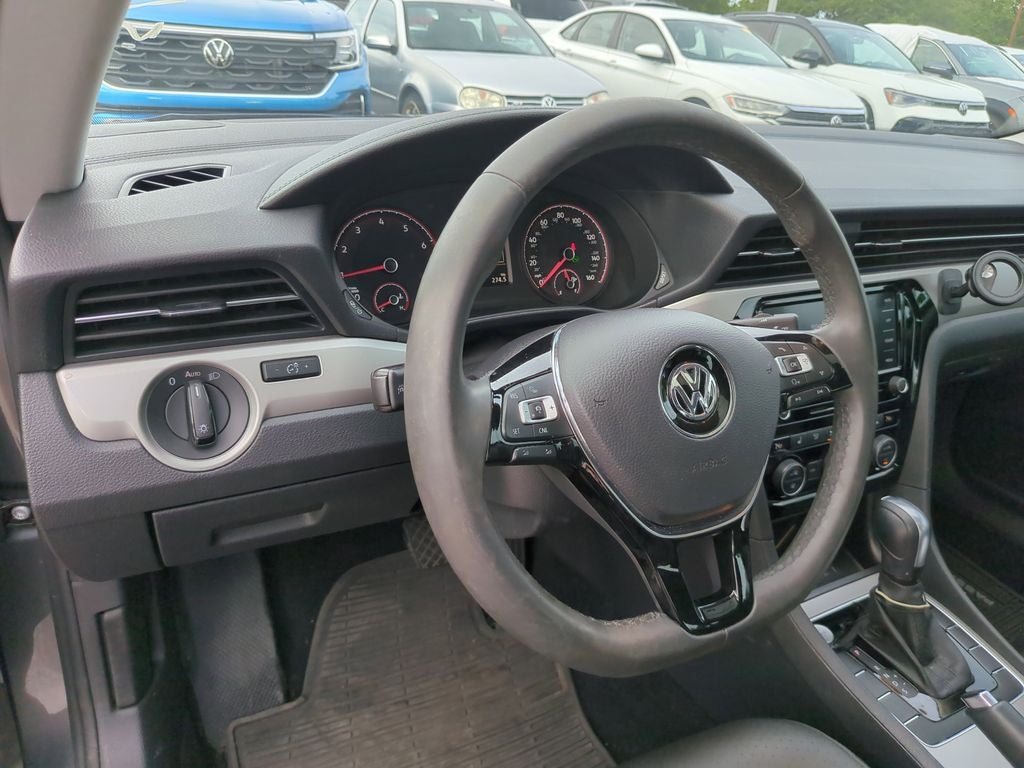 2021 Volkswagen Passat 2.0T SE