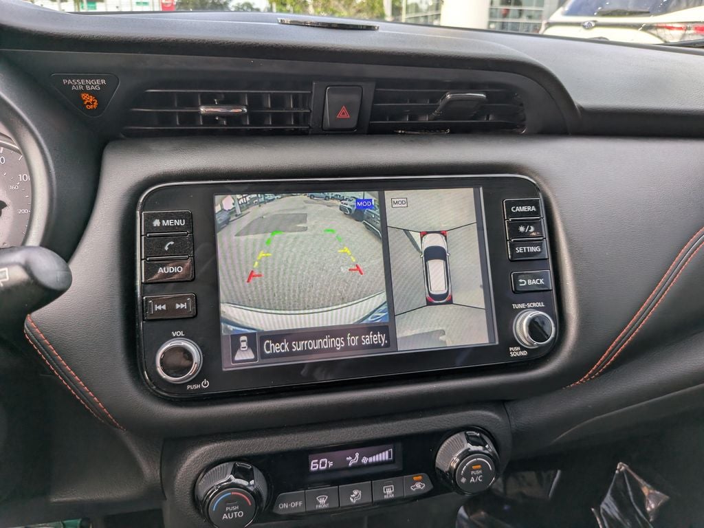 2021 Nissan Kicks SR
