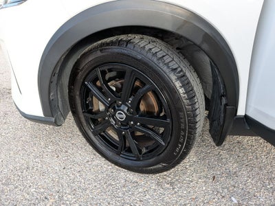 2021 Nissan Kicks SR