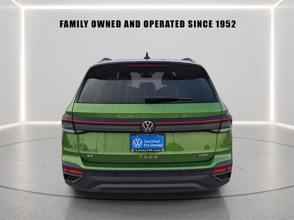 2025 Volkswagen Taos 1.5T SE Black