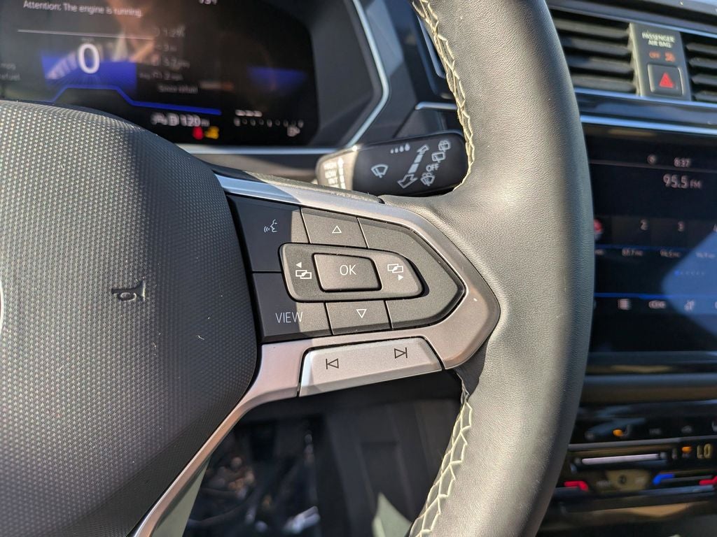2023 Volkswagen Tiguan 2.0T SE