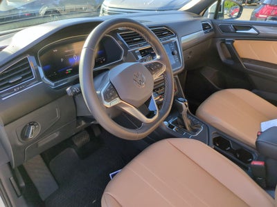 2023 Volkswagen Tiguan 2.0T SE