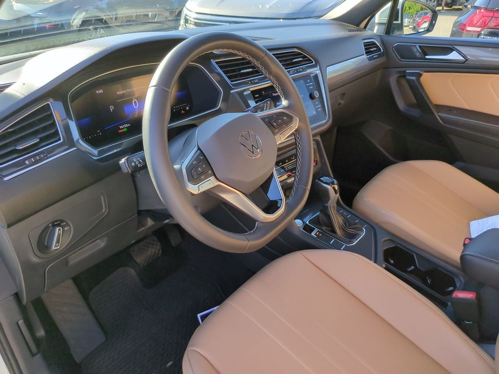2023 Volkswagen Tiguan 2.0T SE