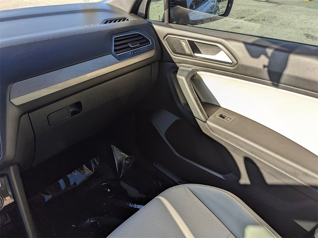 2019 Volkswagen Tiguan 2.0T SEL R-Line