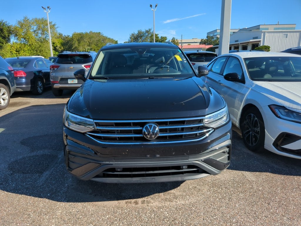 2024 Volkswagen Tiguan 2.0T SE