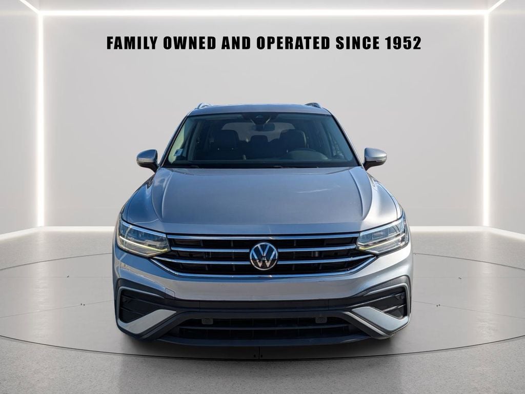 2023 Volkswagen Tiguan 2.0T SE