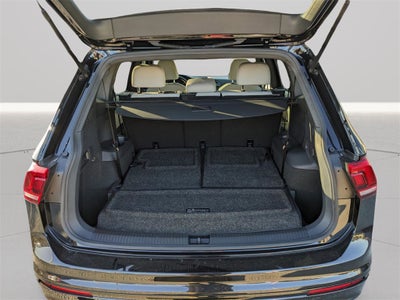 2021 Volkswagen Tiguan 2.0T SE R-Line Black