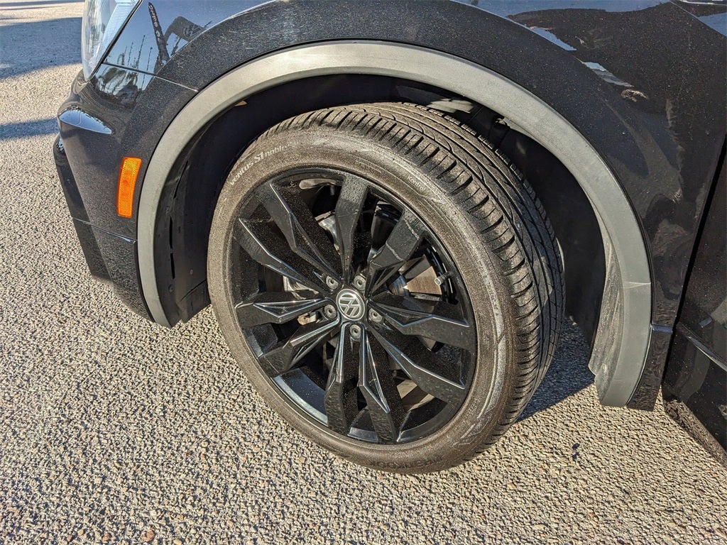 2021 Volkswagen Tiguan 2.0T SE R-Line Black