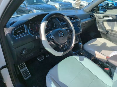 2021 Volkswagen Tiguan 2.0T SE R-Line Black