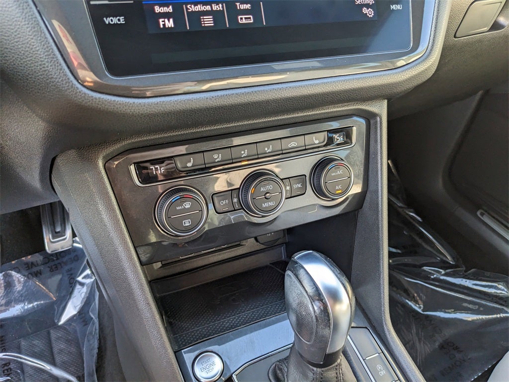 2020 Volkswagen Tiguan 2.0T SE R-Line Black