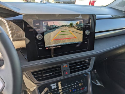 2026 Volkswagen Taos 1.5T SE Black