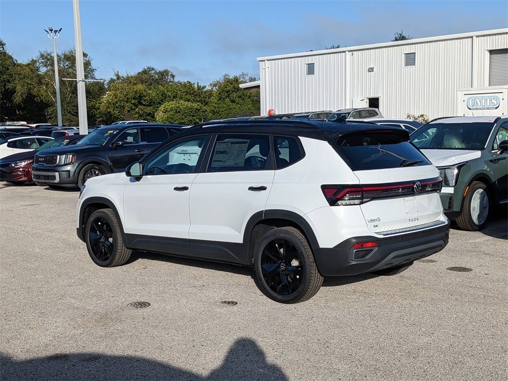2026 Volkswagen Taos 1.5T SE Black