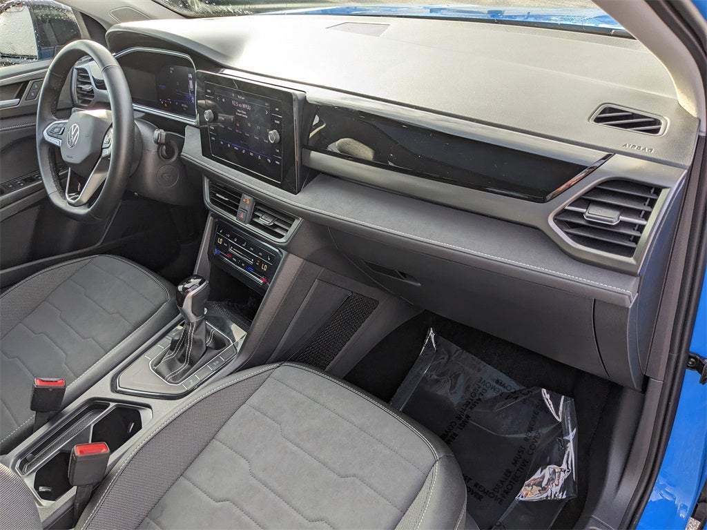 2025 Volkswagen Taos 1.5T SE Black