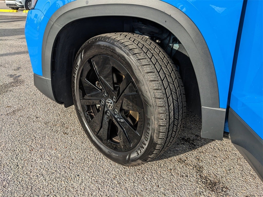 2025 Volkswagen Taos 1.5T SE Black