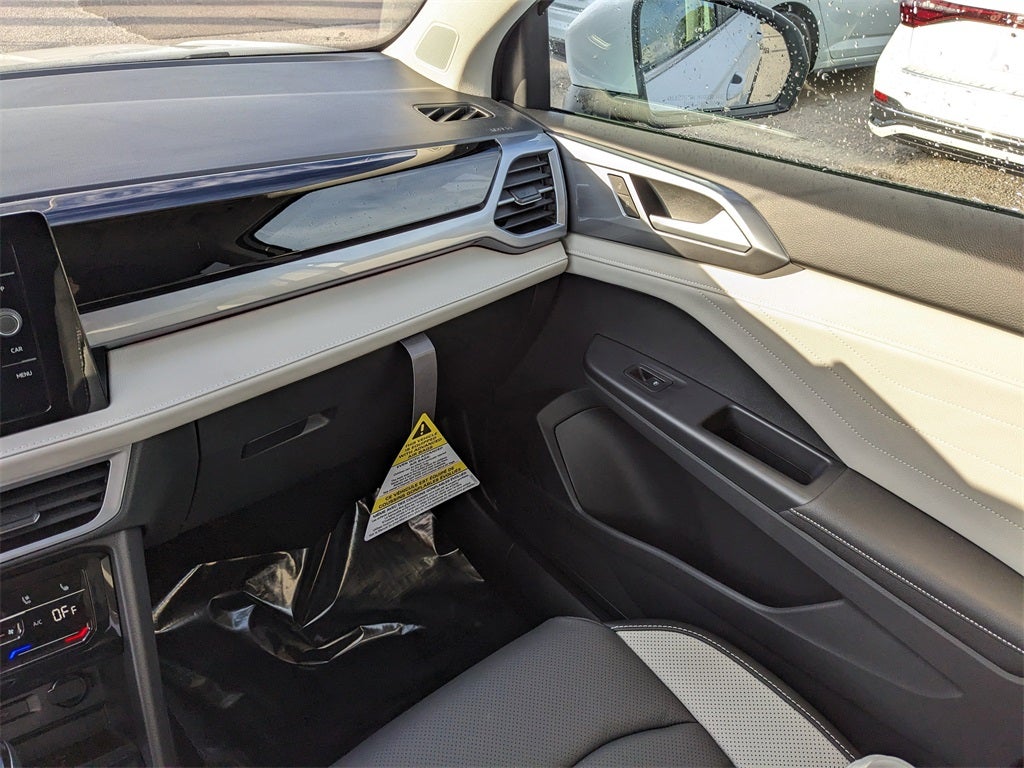 2026 Volkswagen Taos 1.5T SEL