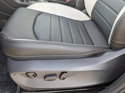 2026 Volkswagen Taos 1.5T SEL