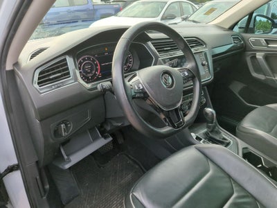 2018 Volkswagen Tiguan 2.0T SEL Premium