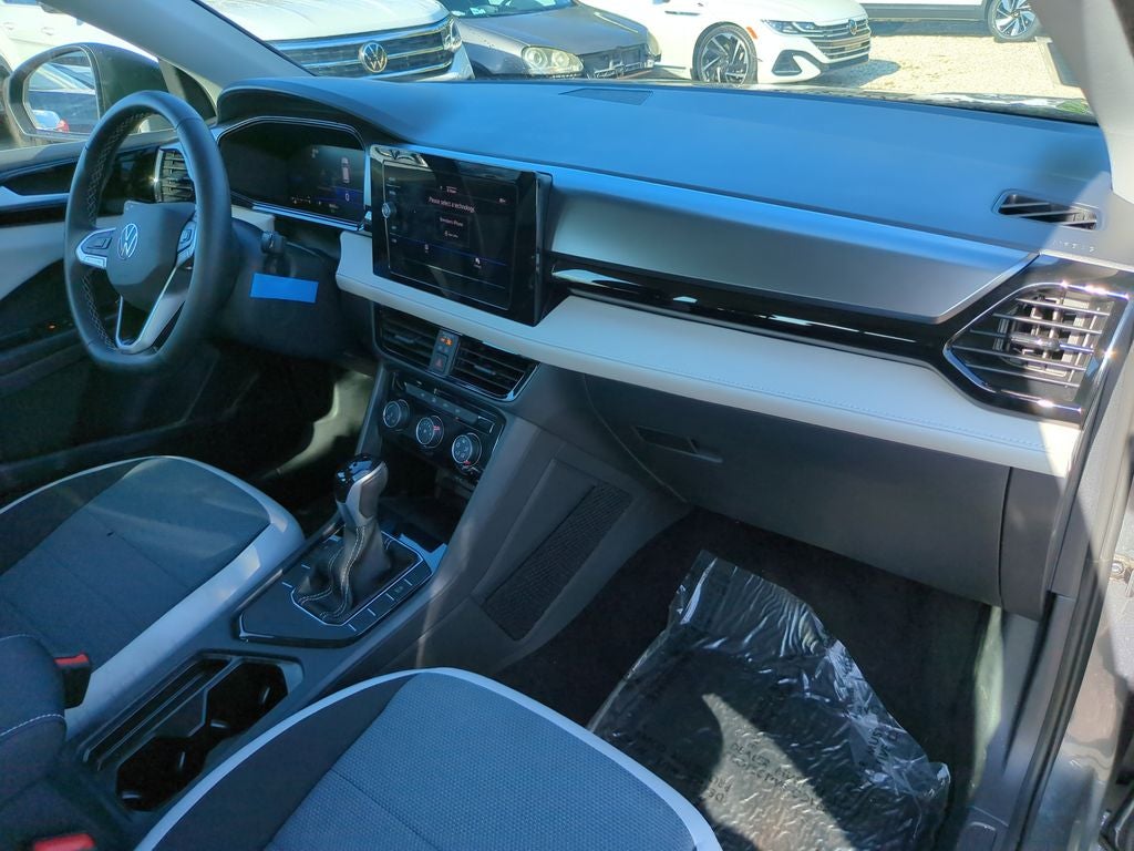 2025 Volkswagen Taos 1.5T S