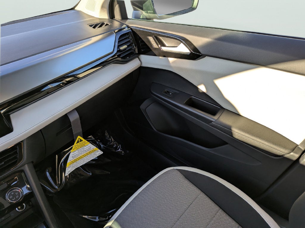 2027 Volkswagen Taos 1.5T S