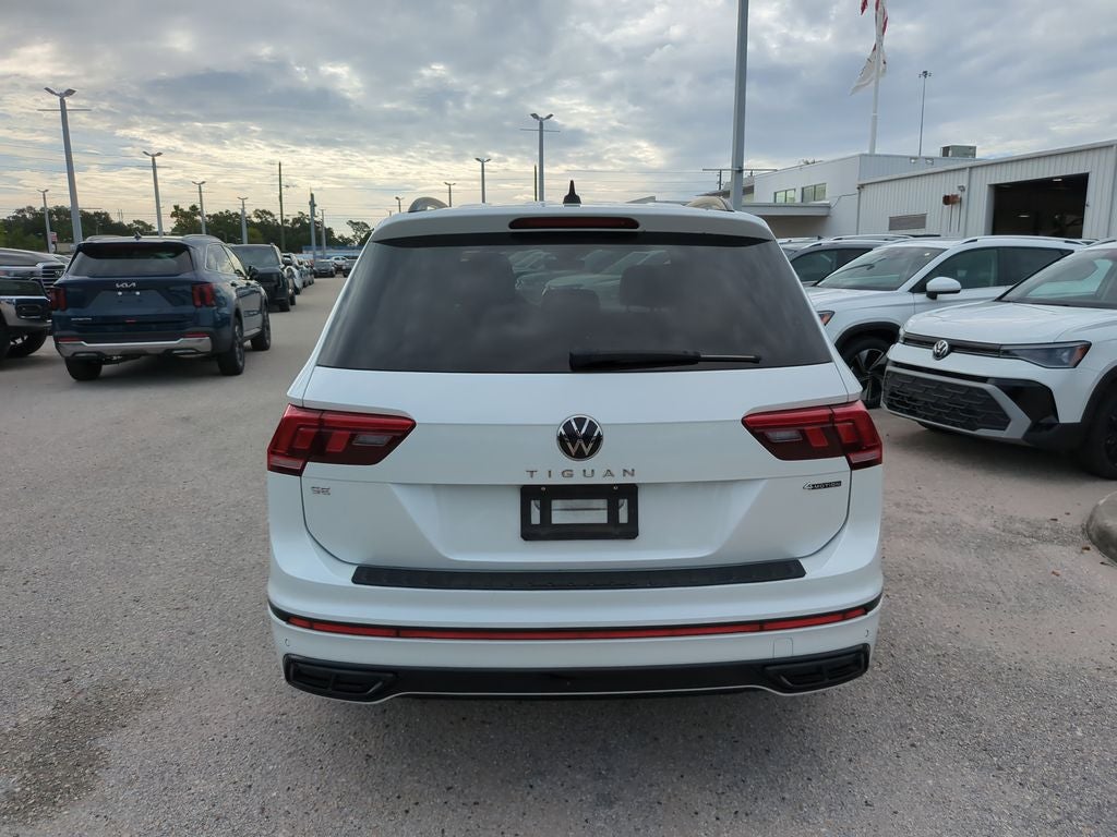 2024 Volkswagen Tiguan 2.0T SE R-Line Black