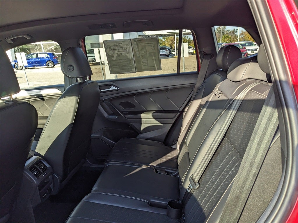 2024 Volkswagen Tiguan 2.0T SE R-Line Black