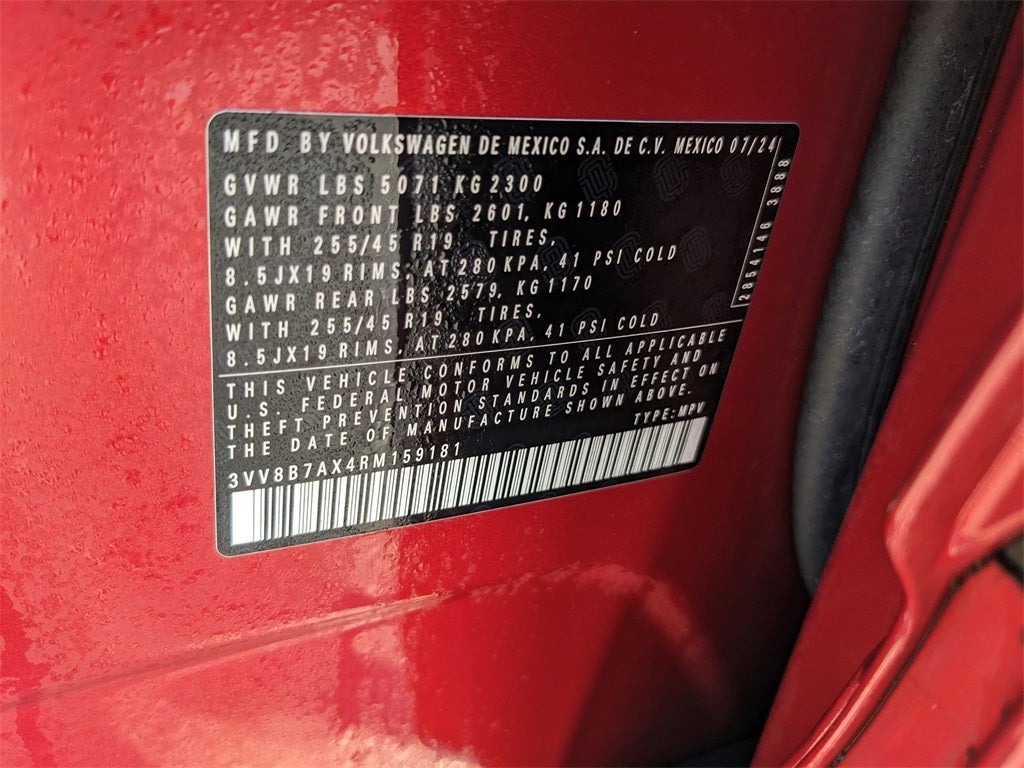 2024 Volkswagen Tiguan 2.0T SE R-Line Black