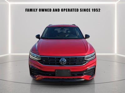 2024 Volkswagen Tiguan 2.0T SE R-Line Black