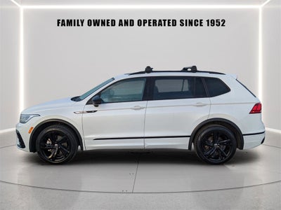 2023 Volkswagen Tiguan 2.0T SE R-Line Black