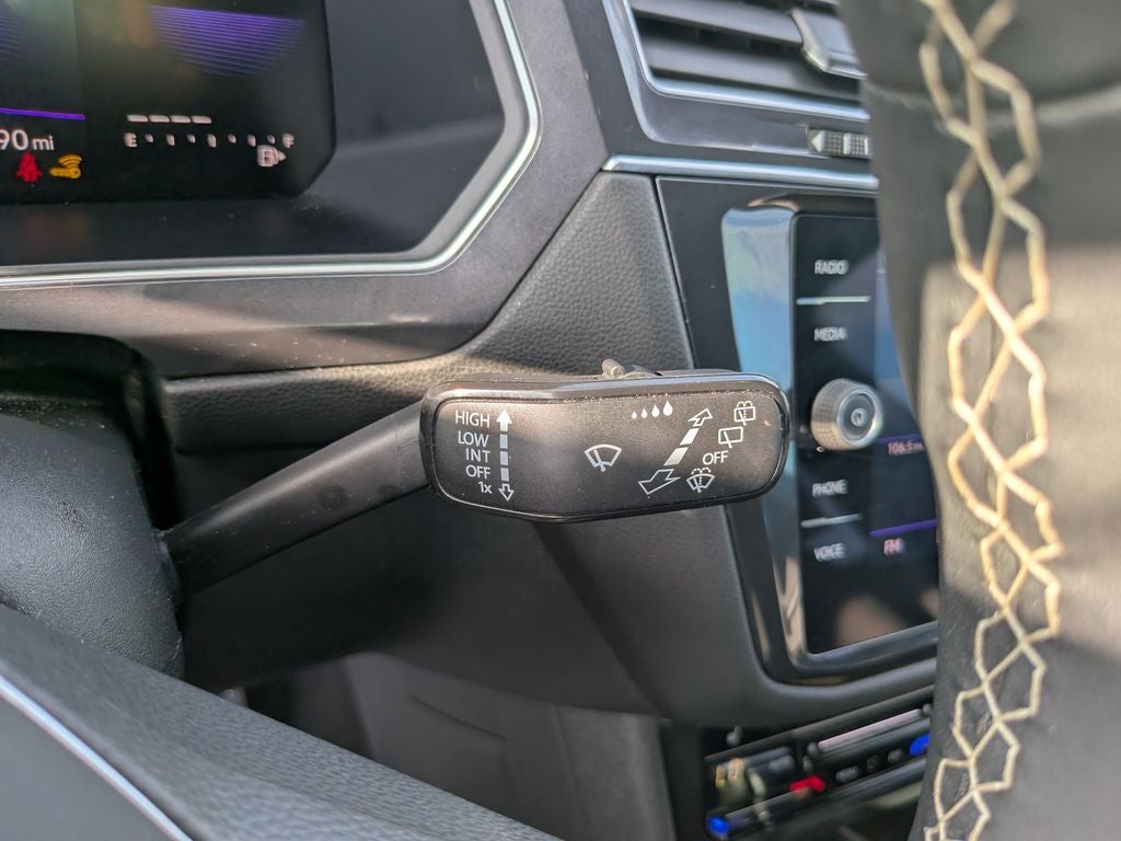 2023 Volkswagen Tiguan 2.0T SE R-Line Black