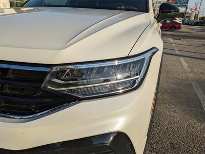 2023 Volkswagen Tiguan 2.0T SE R-Line Black