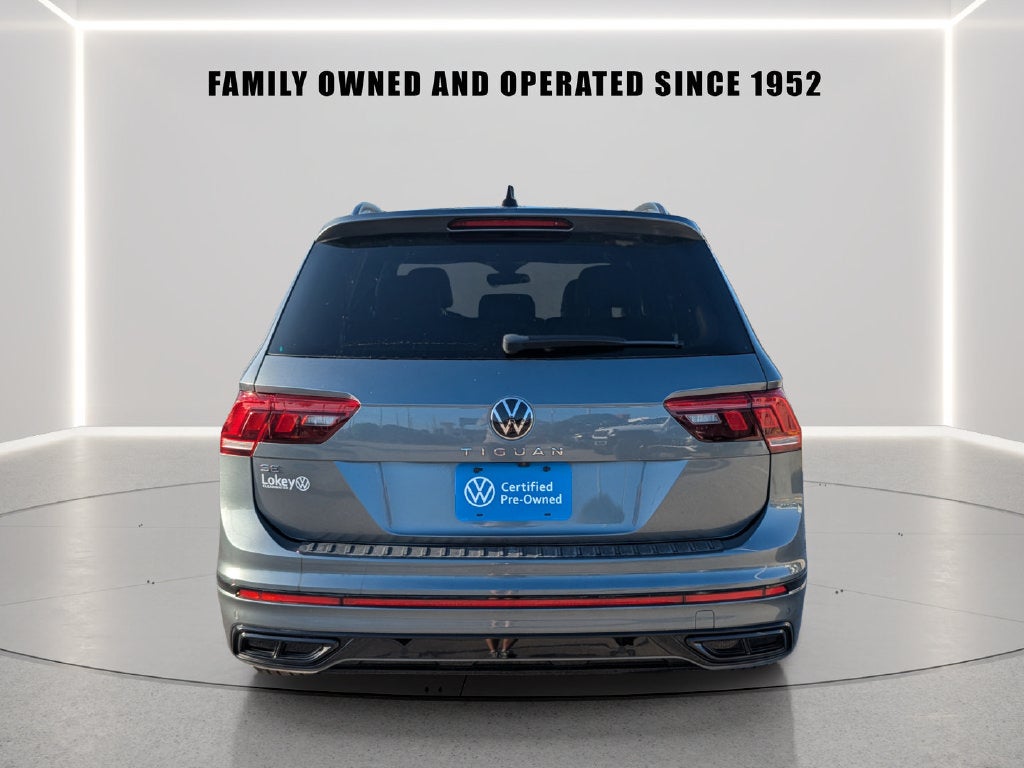 2022 Volkswagen Tiguan 2.0T SE R-Line Black