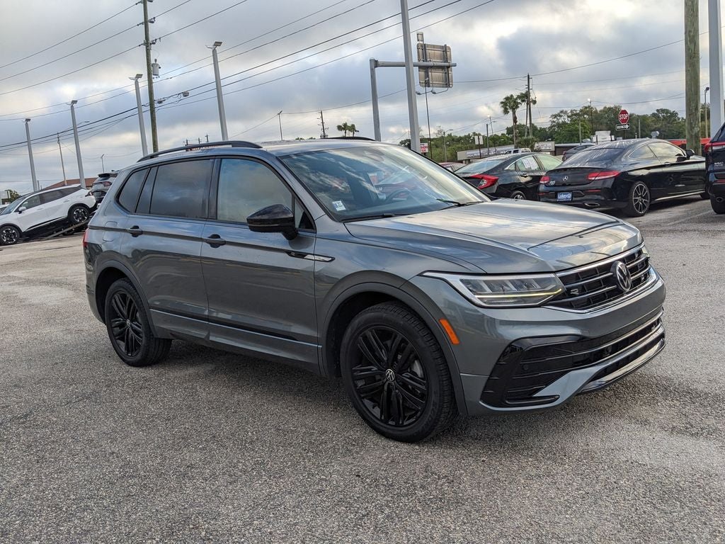 2022 Volkswagen Tiguan 2.0T SE R-Line Black