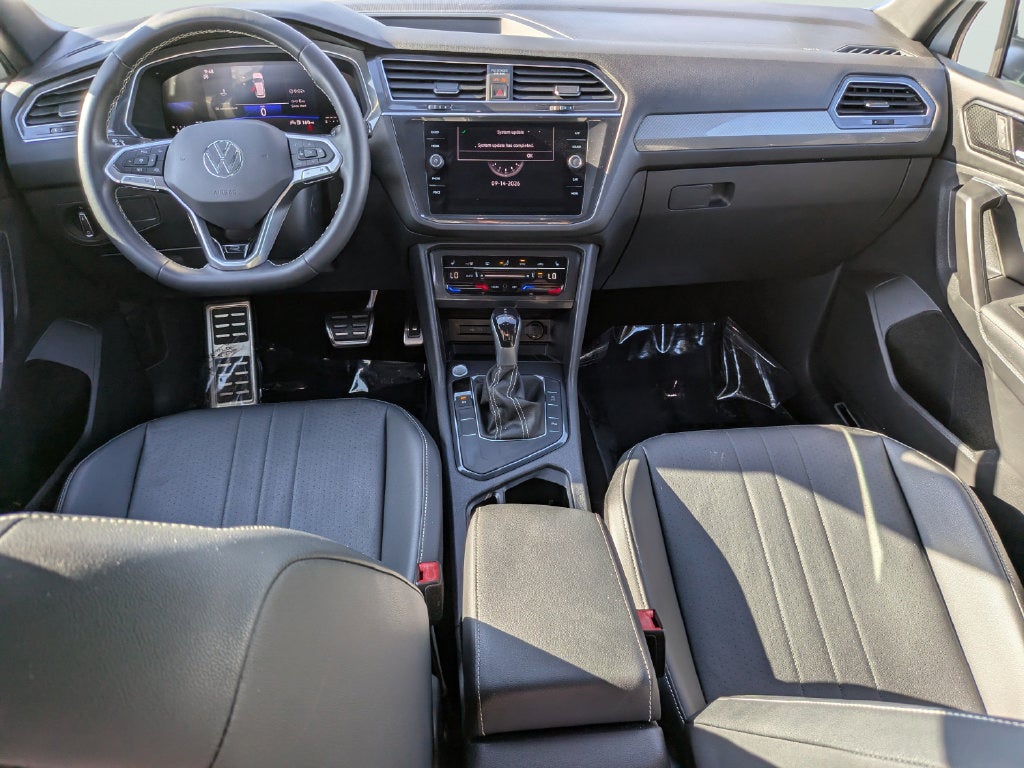 2023 Volkswagen Tiguan 2.0T SE R-Line Black