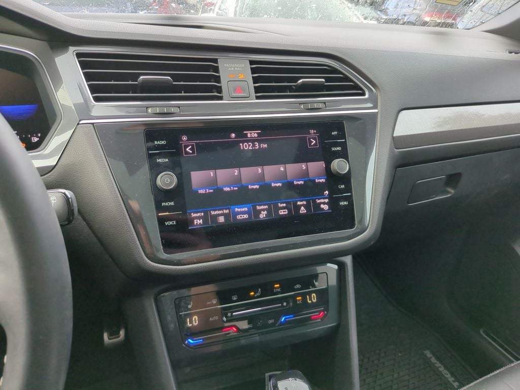 2023 Volkswagen Tiguan 2.0T SE R-Line Black