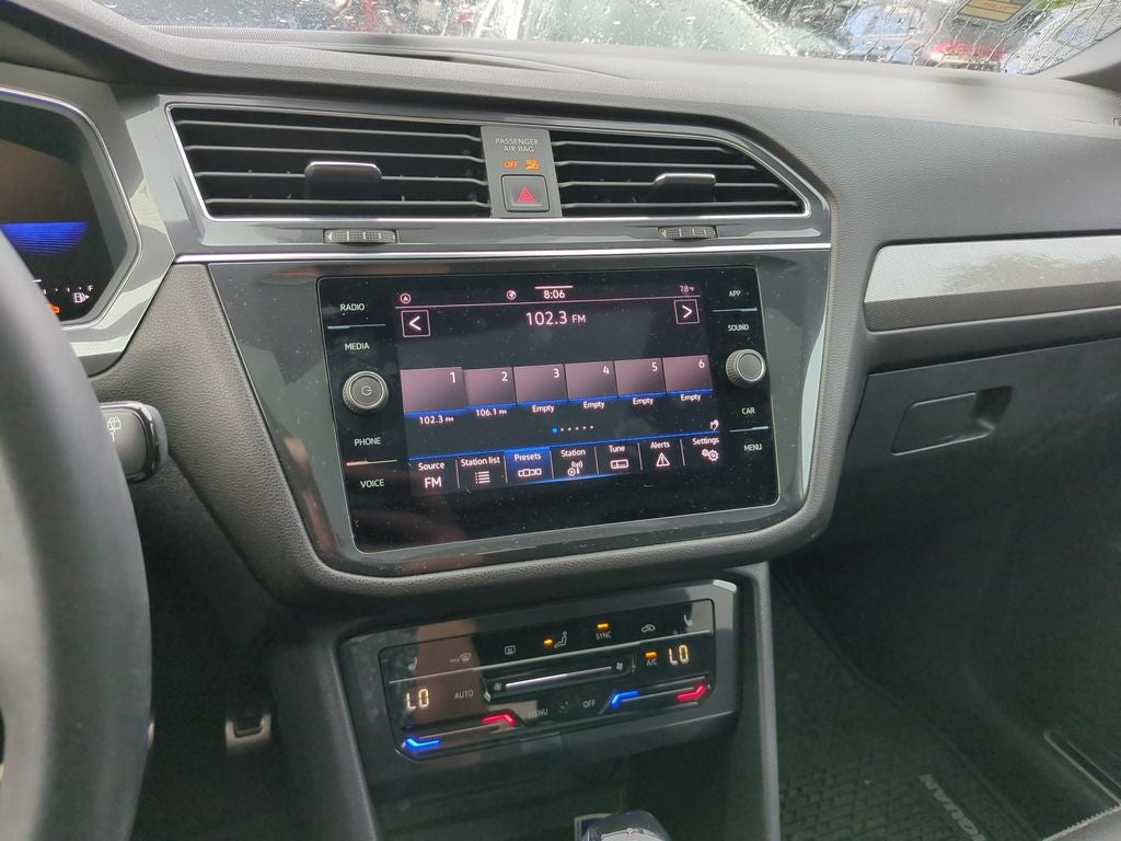 2023 Volkswagen Tiguan 2.0T SE R-Line Black