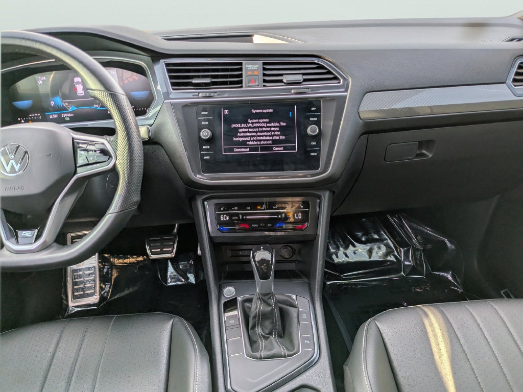 2023 Volkswagen Tiguan 2.0T SE R-Line Black