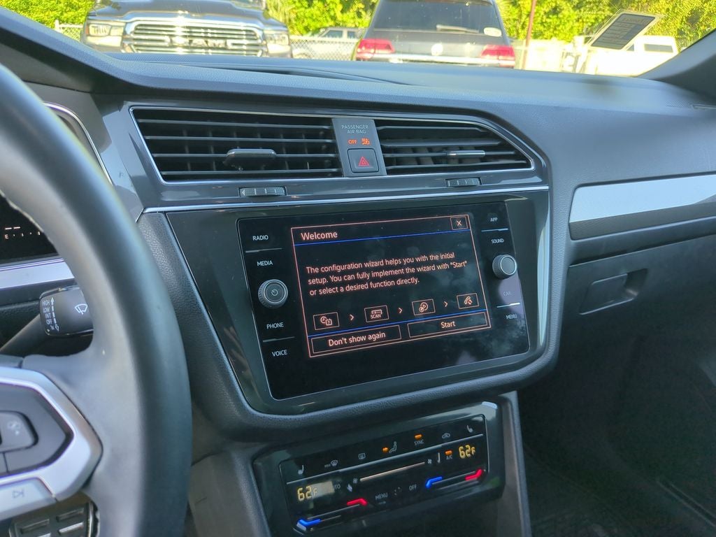 2023 Volkswagen Tiguan 2.0T SE R-Line Black