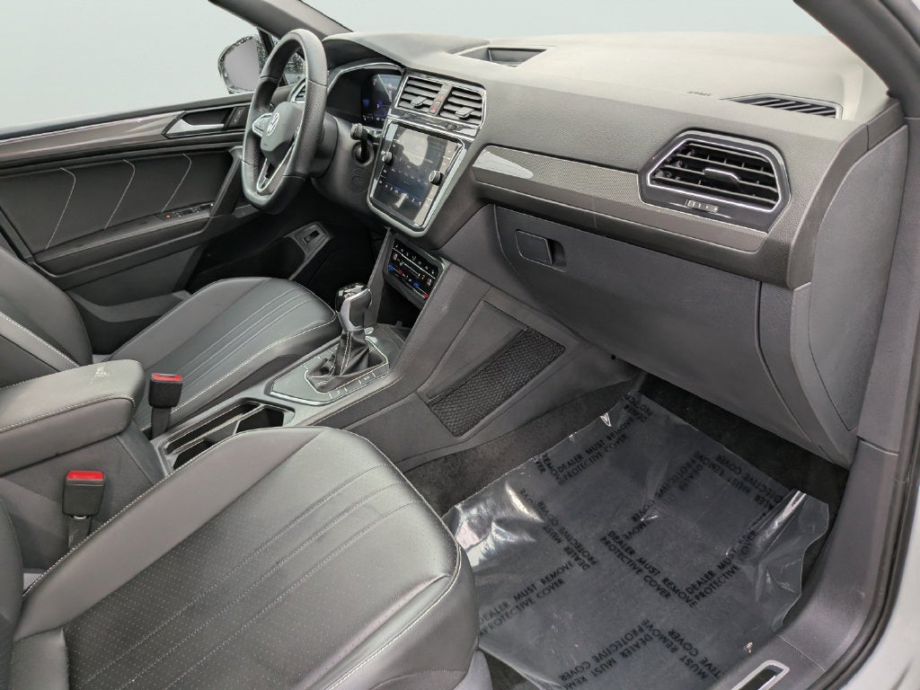 2024 Volkswagen Tiguan 2.0T SE R-Line Black