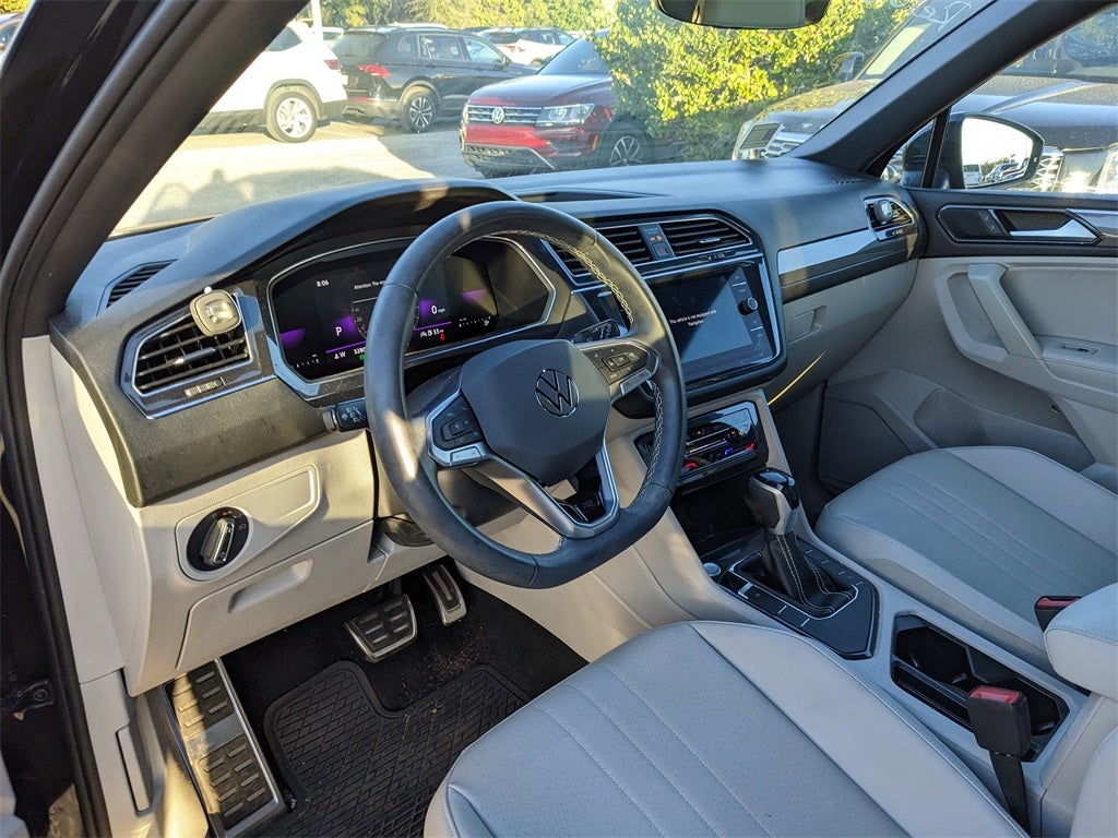 2023 Volkswagen Tiguan 2.0T SE R-Line Black