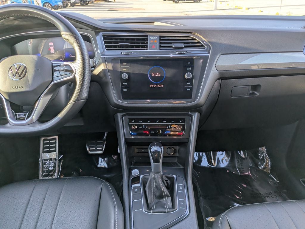 2023 Volkswagen Tiguan 2.0T SE R-Line Black