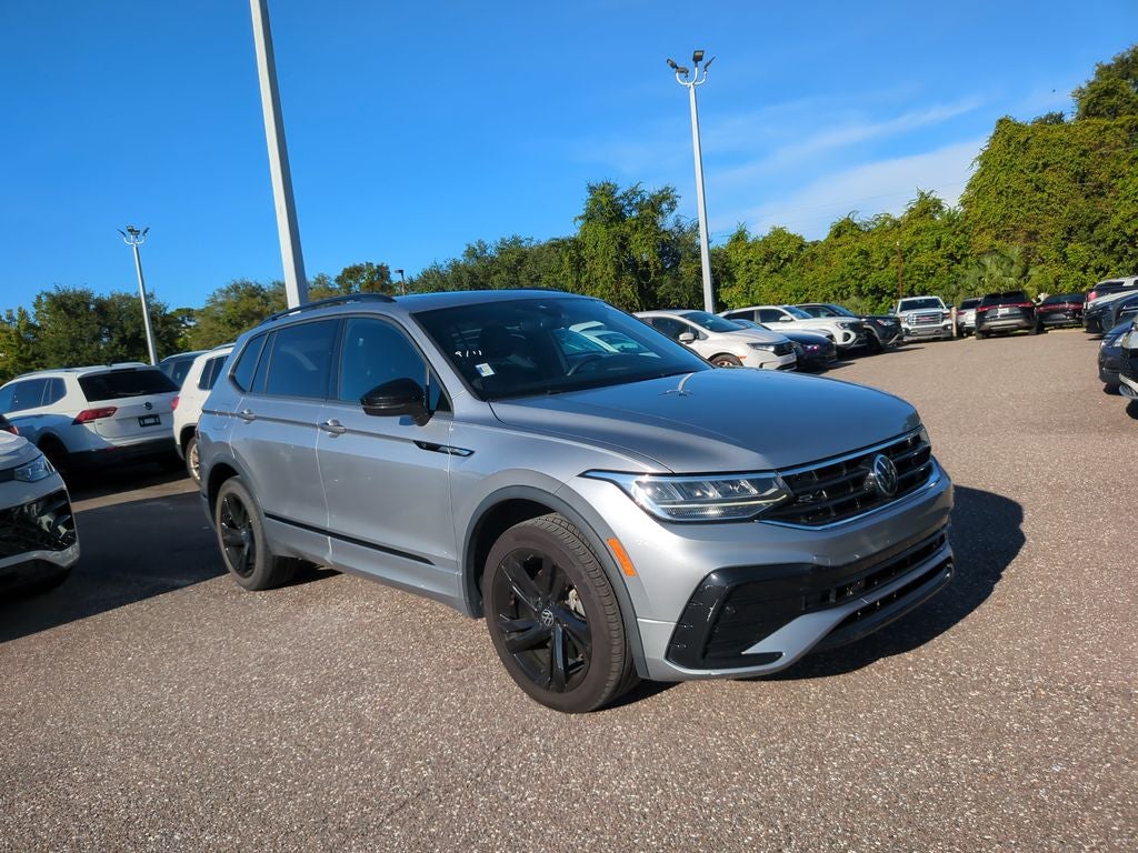 2023 Volkswagen Tiguan 2.0T SE R-Line Black